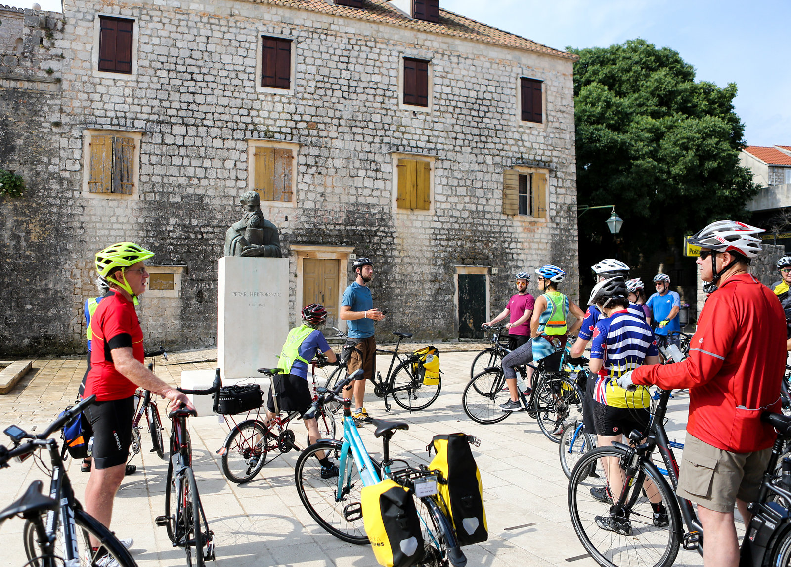 Croatia bicycle and boat tour