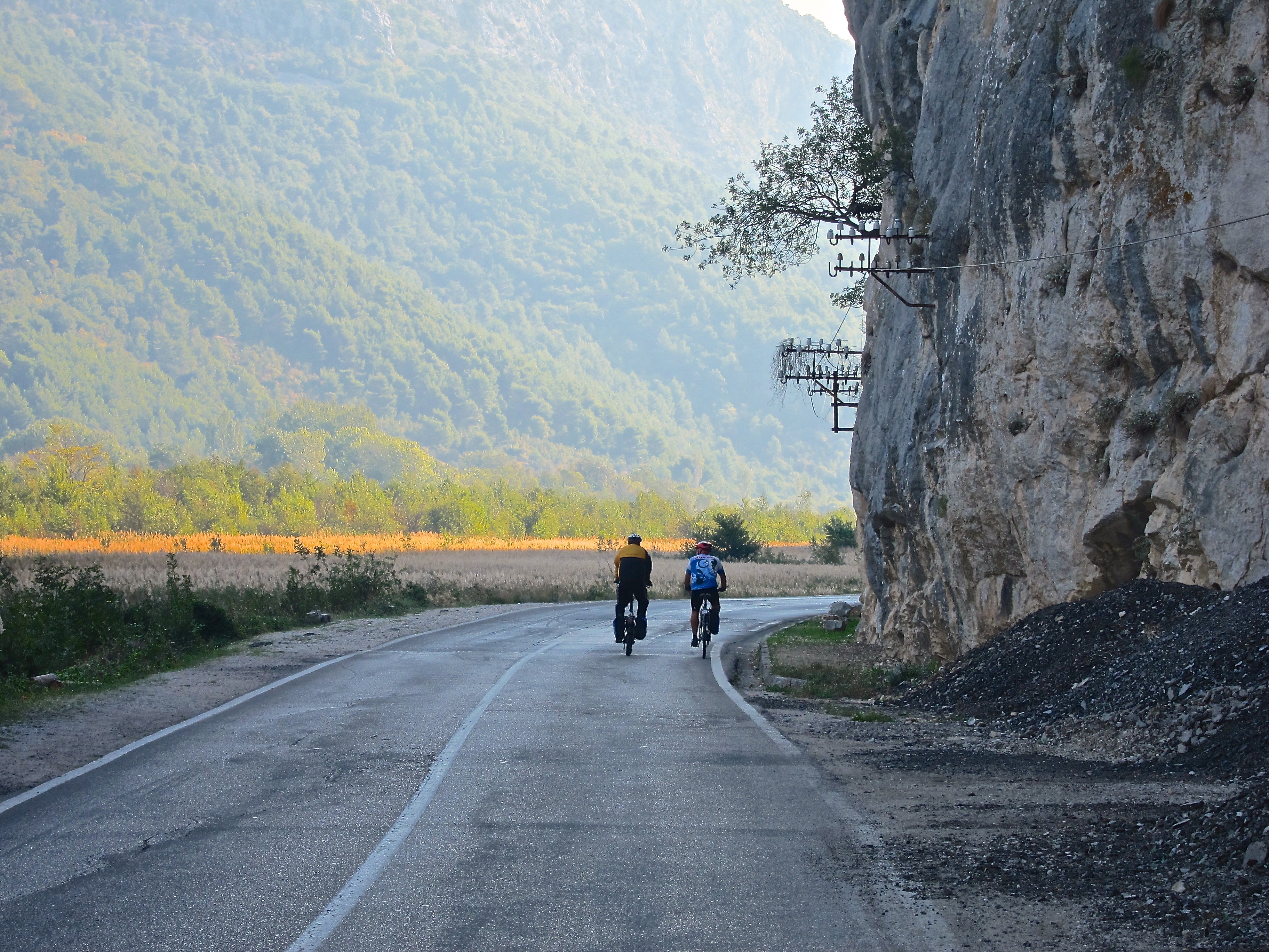 Croatia south dalmatia bike tour cyclists