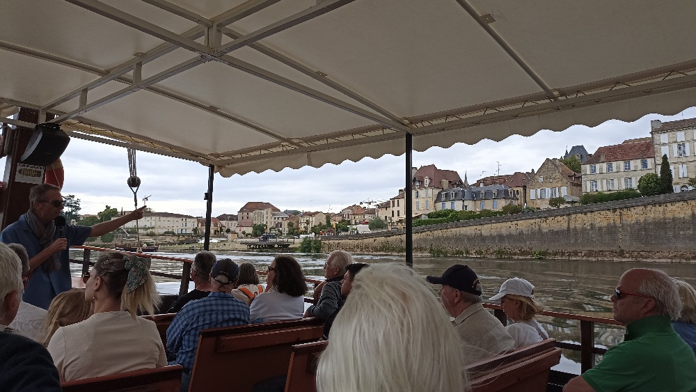 French river boat tour