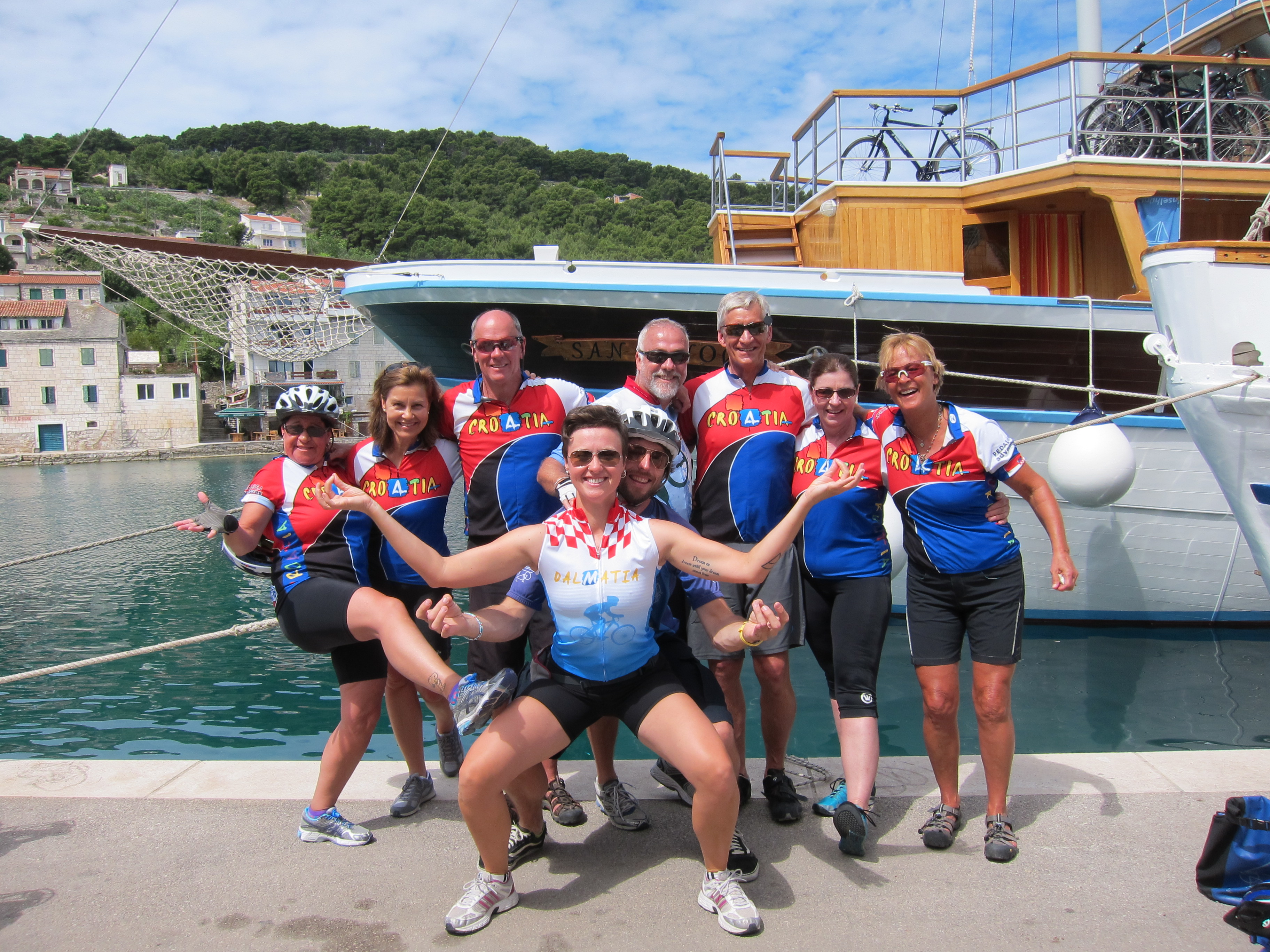 Croatia dalmatia islands bike tour group cyclists