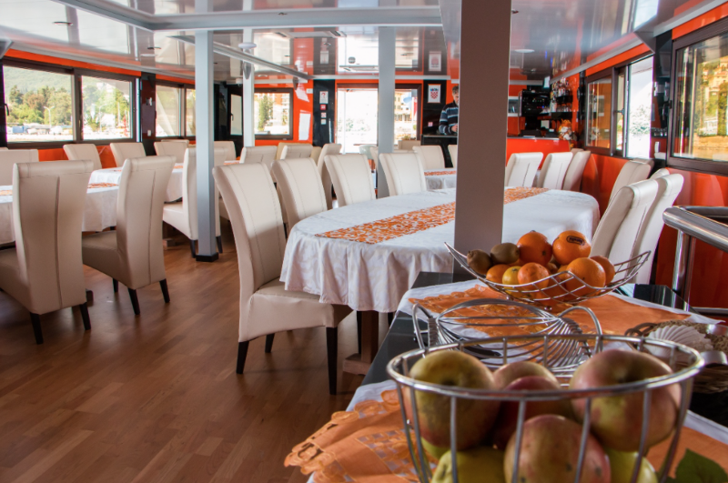 Dining room aboard MS Amalia